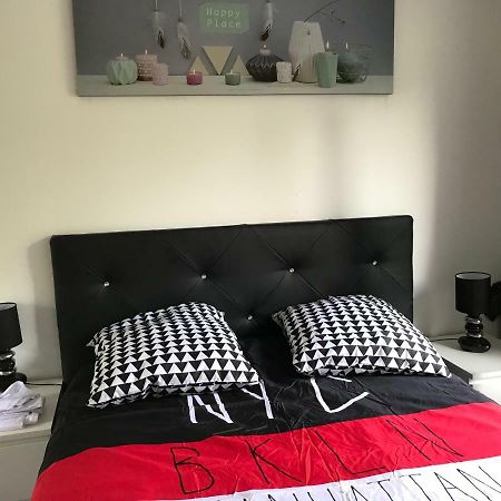 Chambre D'Hotes Proche De Disneyland Et Pas Loin De Paris Bussy-Saint-Georges Eksteriør billede
