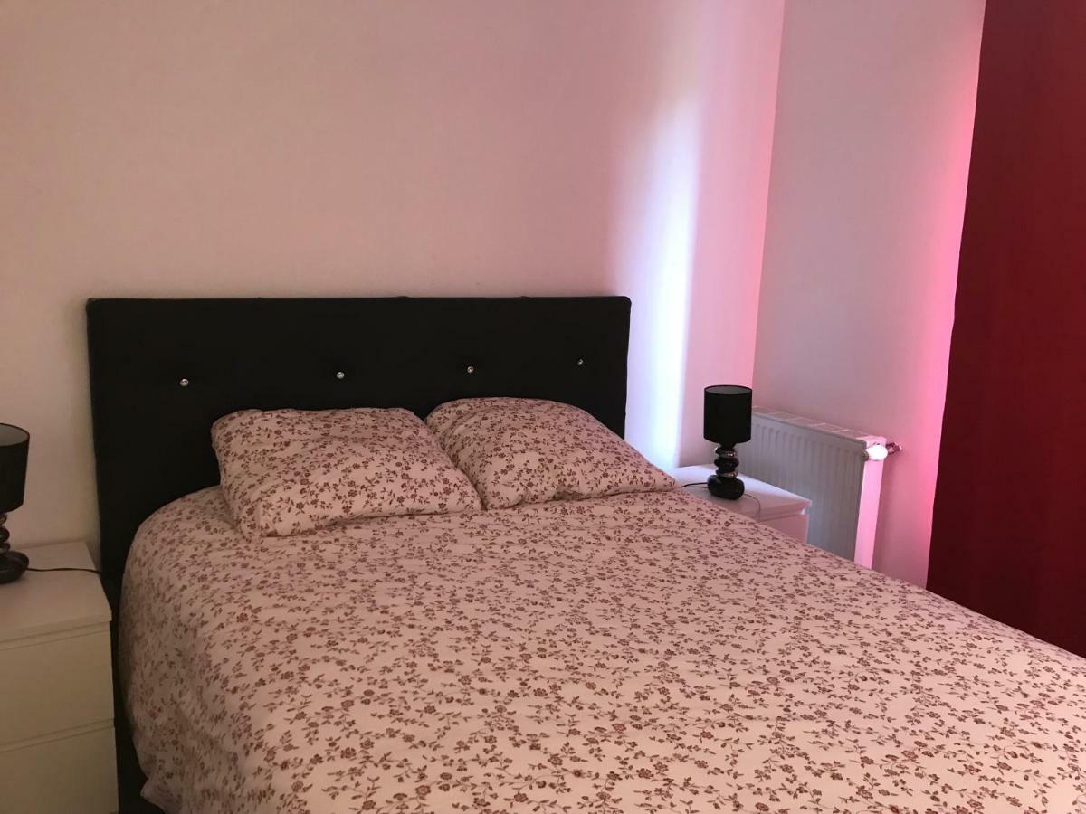 Chambre D'Hotes Proche De Disneyland Et Pas Loin De Paris Bussy-Saint-Georges Eksteriør billede