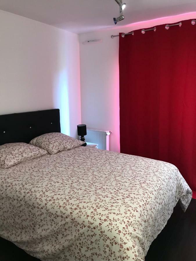 Chambre D'Hotes Proche De Disneyland Et Pas Loin De Paris Bussy-Saint-Georges Eksteriør billede